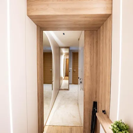 Appartement Miyaki Jacuzzi & Access - *